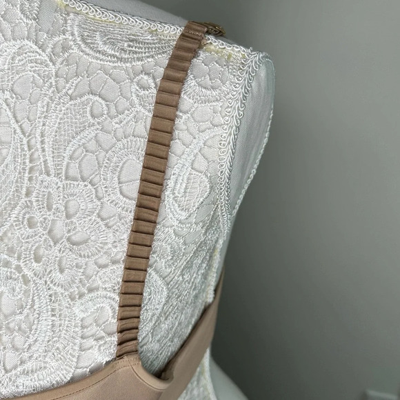 Third Love 24/7 Classic T-Short Bra Sz. 32B in Classic Taupe - Picture 9 of 11